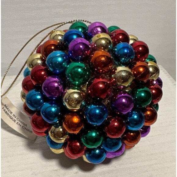 Colorful Beaded Ornament Ball & Matching Wreath Green Leaves Christmas Holiday - Picture 3 of 7